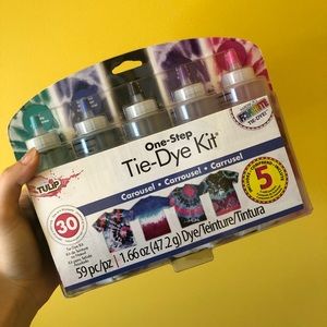 Brand new tie dye kit